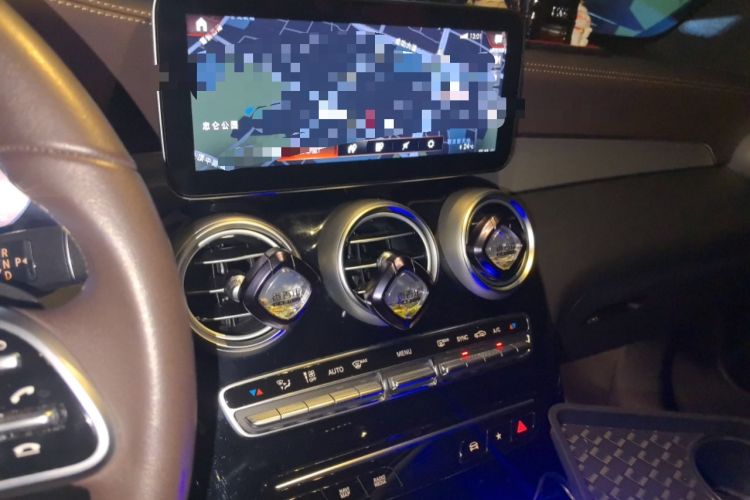 Used Mercedes-Benz GLC 2022 Refreshed GLC 260 L 4MATIC Dynamic Edition Audio And AC Panel