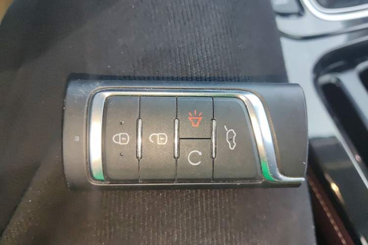 Used GAC Trumpchi M6 2023 PRO 270T DCT Luxury Edition