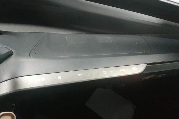 Used Wuling NAMMIEV 2021 - Play Edition Audio And AC Panel