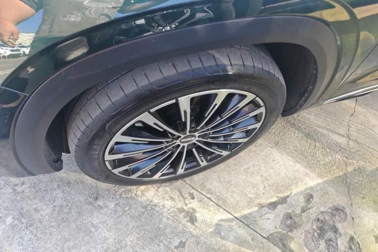 Used Geely Auto Monjaro L 2025 Dongfang Yao 2.0TD Automatic All-Wheel-Drive Wangyue Edition
