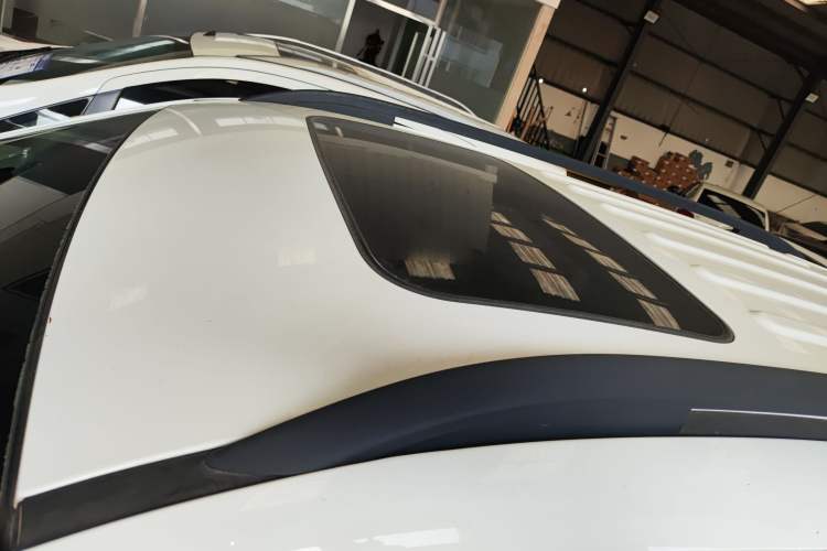 Used JAC Group Refine S7 2017 1.5T Automatic Luxury Model Roof