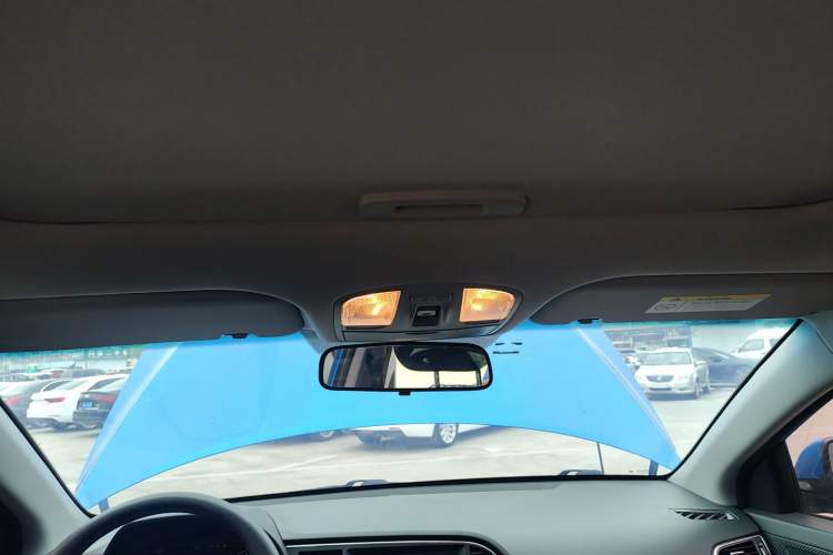 Used Hyundai Elantra (6th Generation / Lingdong) 2016 1.6L Automatic ZhiXuan – Elite Version Headliner