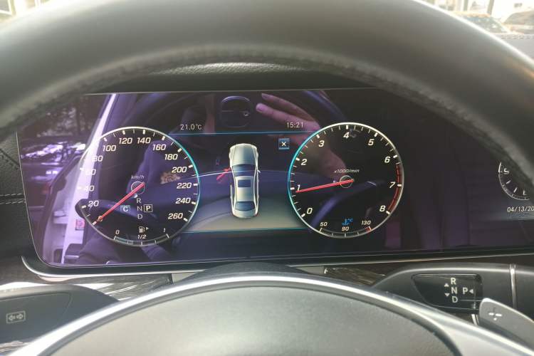 Used Mercedes-Benz E-Class 2019 E 200 L Sport Edition Instrument Cluster