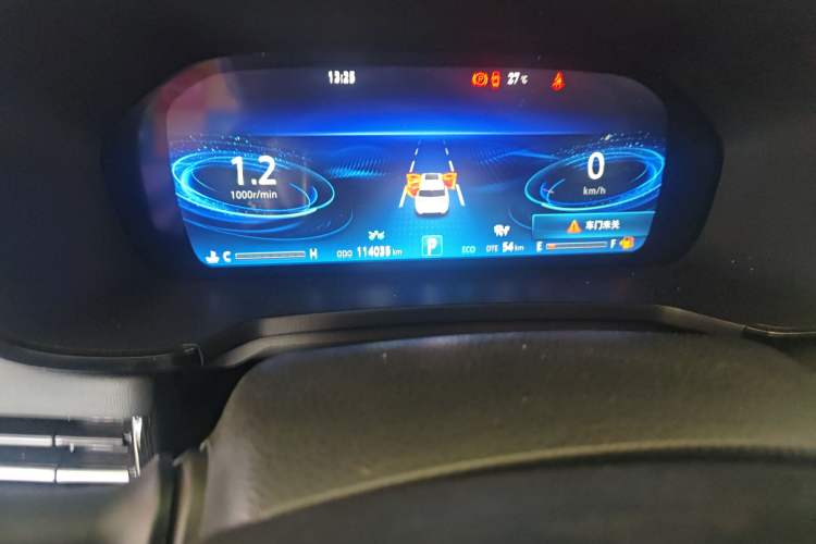 Used CHANGAN CS95 2019 2.0T Two-Wheel-Drive Prestige Version
