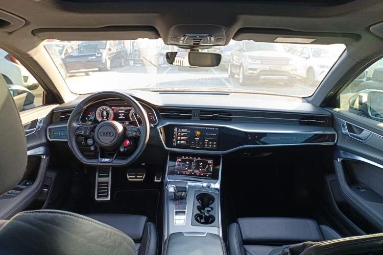 Used Audi A6 2022 allroad quattro Explorer 55 TFSI Prestige Off-Road Model
