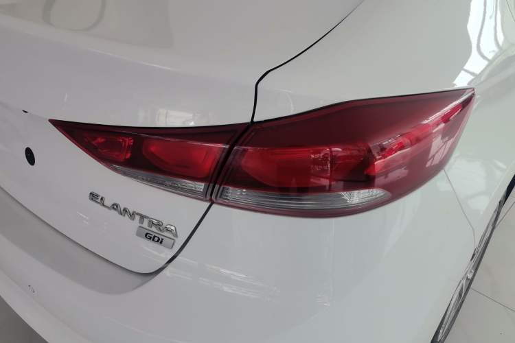 Used Hyundai Elantra (6th Generation / Lingdong) 2016 1.6L Automatic ZhiXuan – Elite Version
