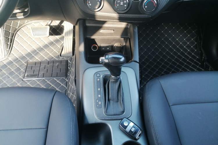 Used Kia K3 2015 1.6L Automatic GLS