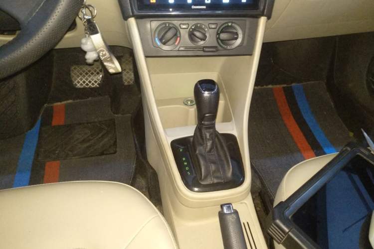 Used Skoda Rapid 2013 1.6L Automatic Smart Selection Model