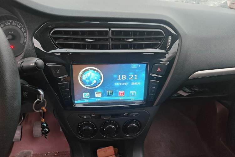 Used Peugeot 301 2014 1.6L Manual Comfort Edition