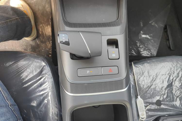 Used CHANGAN Eado 2025 Blue Whale 1.5T 500Bar Prestige Model
