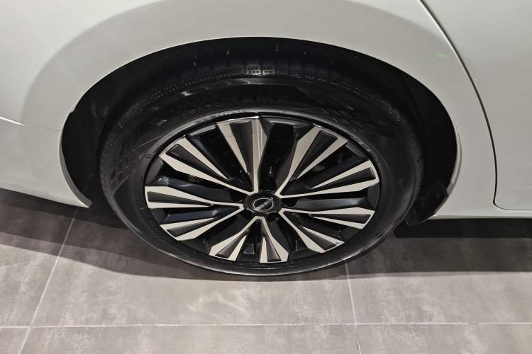 Used Nissan Teana 2022 2.0L XL-TLS Enjoyment Edition Right Rear Wheel Hub