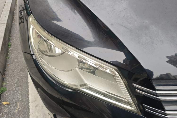 Used Volkswagen Tiguan 2012 1.8TSI Automatic All-Wheel Drive Fashion Edition Right Front Headlight