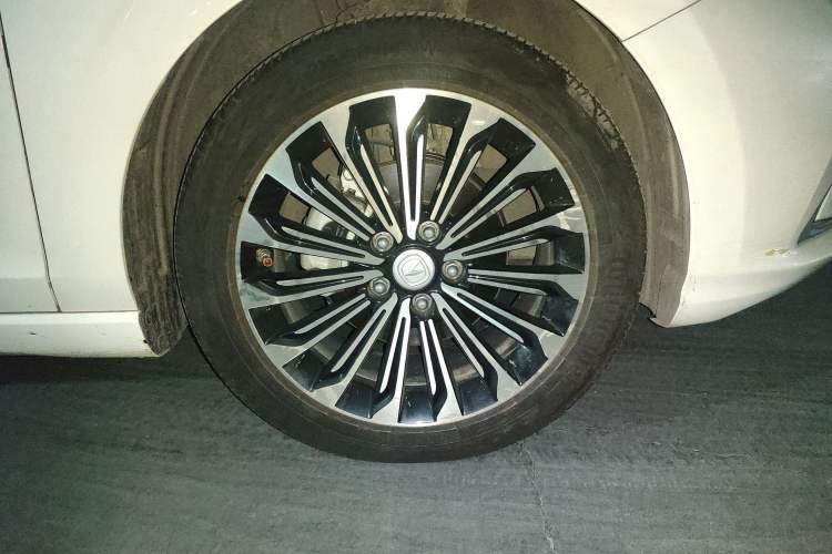 Used Changan Eado 2019 High-Energy Edition 1.6L GDI Automatic Zhenfeng Model China VI Standard
