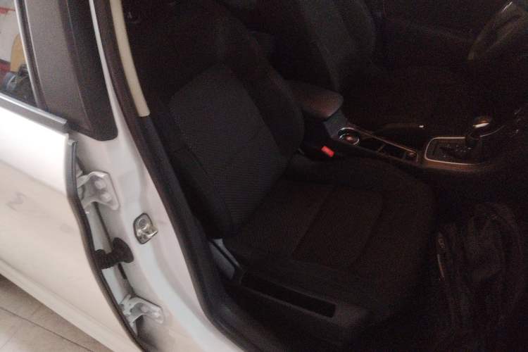 Used Citroen C4 Sega 2016 1.6L Automatic Comfort Model Right Front Seat