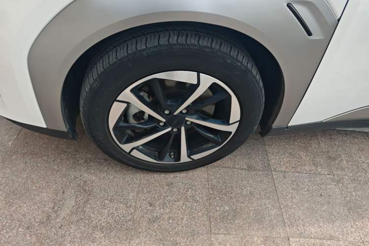 Used AION Y 2023 Plus 510 Smart Edition