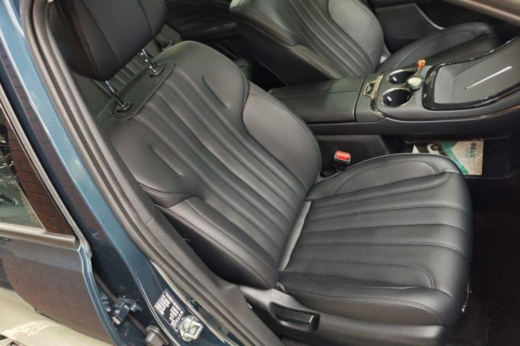 Used AION V 2024 Aion Tyrannosaurus 520 Smart Luxury Edition Right Front Seat