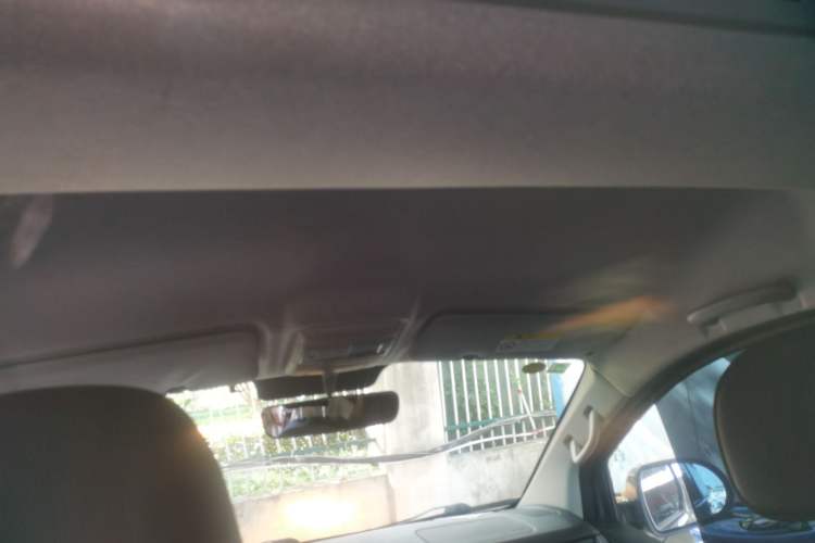 Used Jinbei Gold Hiace 2023 2.0L Passenger Van Travel Lion 5/6/7 Seater