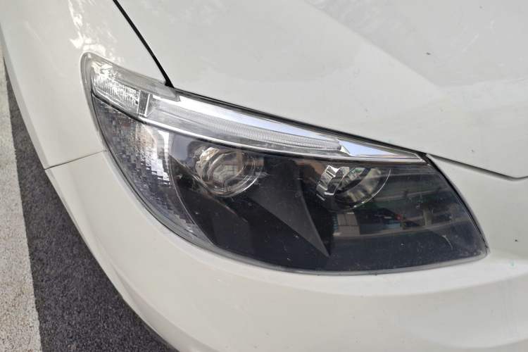 Used BYD S6 2014 2.0L Manual Luxury 5-Seater