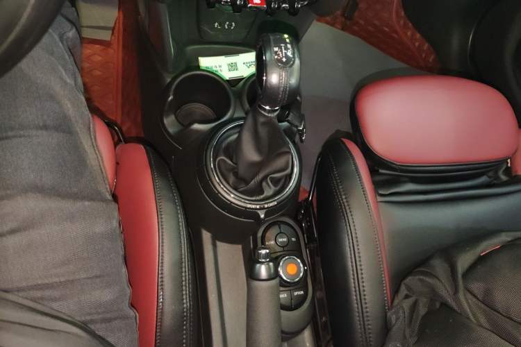 Used MINI MINI 2015 1.5T COOPER Fun Five-Door Edition