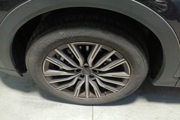 Used JETOUR X70 PLUS 2023 1.6T DCT Stronger 5-Seater Left Front Wheel Hub