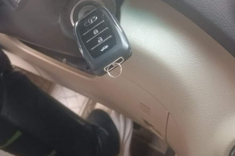 Used Toyota Highlander 2009 2.7L Two-Wheel Drive 7-Seater Luxury Edition
