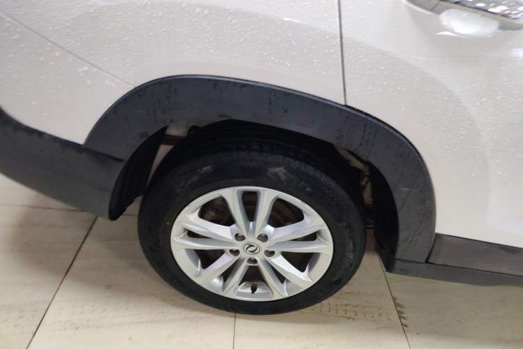 Used Dongfeng Fengon S560 2019 1.8L CVT Elite Model Right Rear Wheel Hub