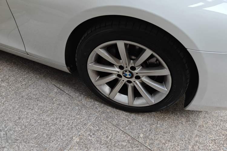 Used BMW 6 Series 2016 640i Gran Coupe Right Front Wheel Hub