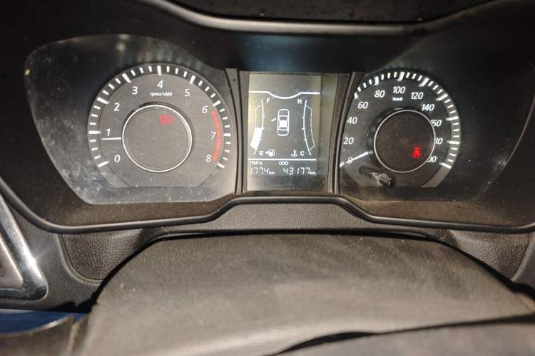 Used HYOSOW H3 2016 H3F 1.5L Manual Luxury Model Odometer Close Up