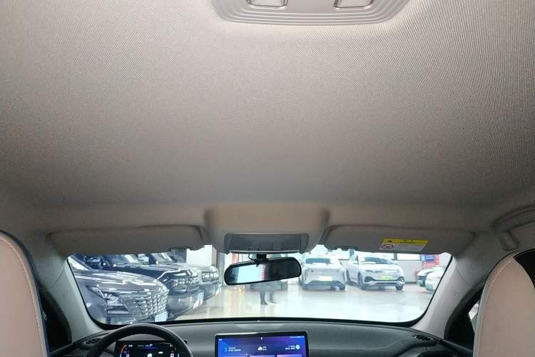 Used BYD Destroyer 05 2024 Honor Edition DM-i 120KM Luxury Model
