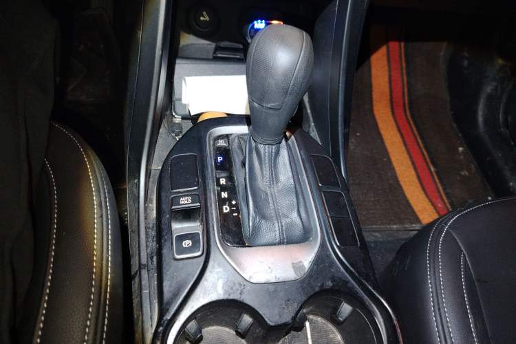 Used Hyundai Santa Fe 2013 2.4L Automatic 2WD Comfort Edition
