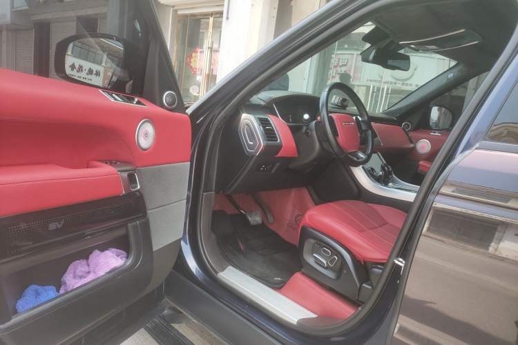 Used Land Rover Range Sport 2014 3.0 SC V6 HSE Driver Seat