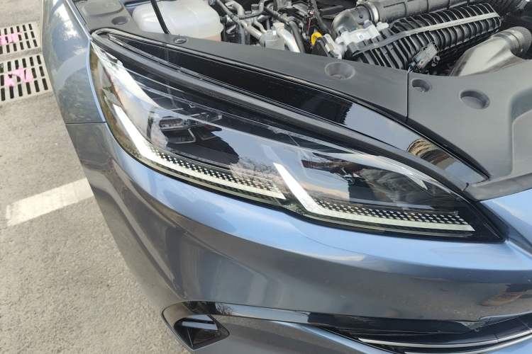 Used BYD Seal 06 New Energy 2024 DM-i 80KM Prestige Model Right Front Headlight