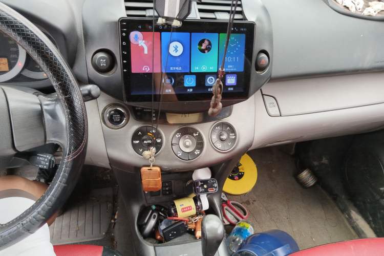 Used Toyota RAV4 2009 2.4L Automatic Luxury Edition Audio And AC Panel