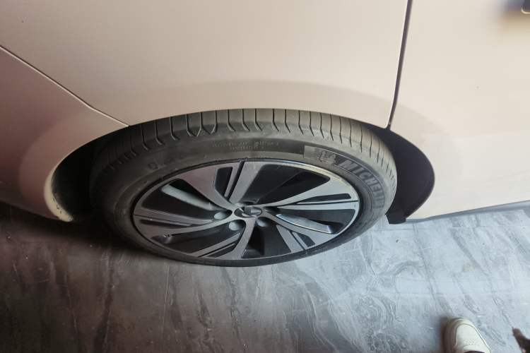 Used Nio ET5 2022 75 kWh
