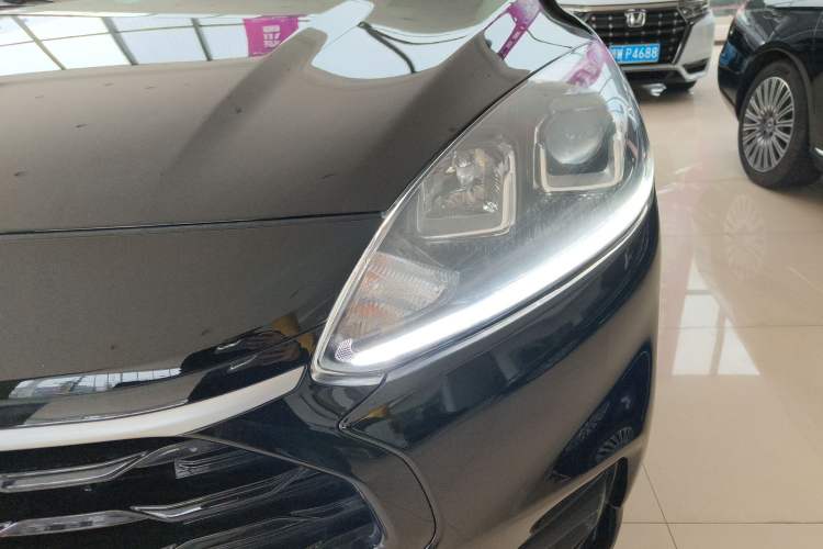 Used Ford Escape 2024 EcoBoost 245 Two-Wheel-Drive Comfort Edition