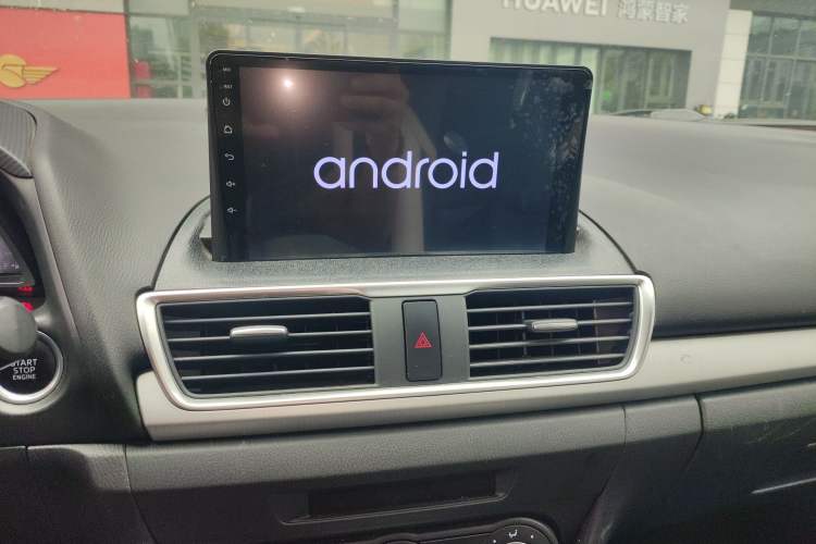 Used Mazda 3 Axela 2014 Sedan 1.5L Automatic Comfort Model Audio And AC Panel