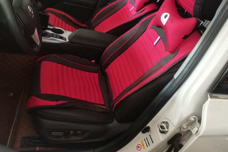 Used Toyota Camry 2018 Dual-Engine 2.5 HG Luxury Edition