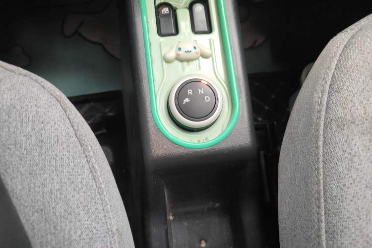 Used Wuling Hongguang MINIEV 2022 Macaron Premium Model – Lithium Ternary Battery