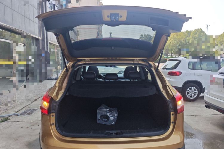 Used Nissan Qashqai 2016 2.0L CVT Luxury Edition
