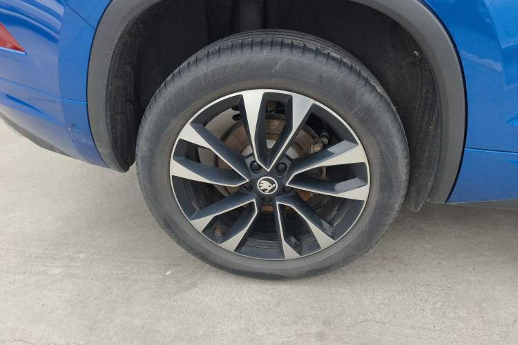 Used Skoda Kodiaq 2022 TSI330 7-Seater Two-Wheel-Drive Luxury Edition