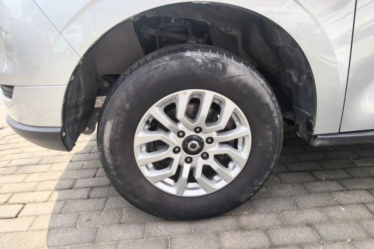 Used Great Wall Poer 2019 2.0T Commercial Version Manual Diesel Two-Wheel Drive Elite Long-Box GW4D20M Left Front Wheel Hub