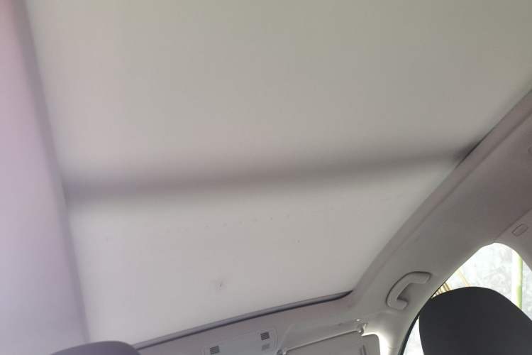 Used Volkswagen Golf Sportsvan 2016 180TSI Automatic Trend Model Headliner