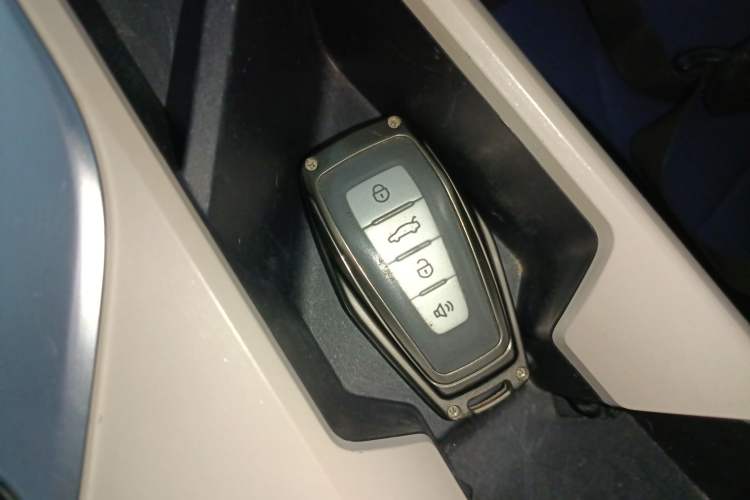 Used Geometry A 2021 Pro Enhanced High-Efficiency Range Version 600KM A600 Asian Games Edition