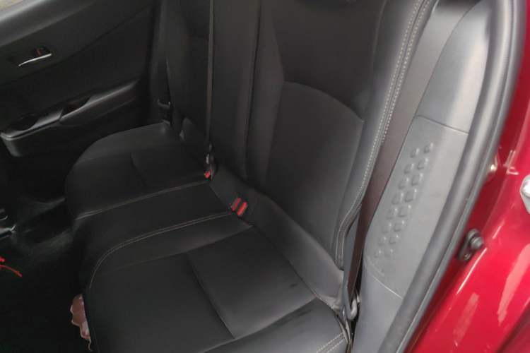 Used Toyota IZOA 2020 2.0L Yichi Version Left Rear Seat