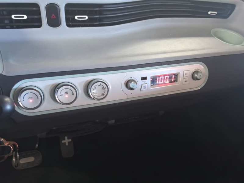 Used Wuling Hongguang MINIEV 2022 Macaron Premium Model – Lithium Iron Phosphate — 12