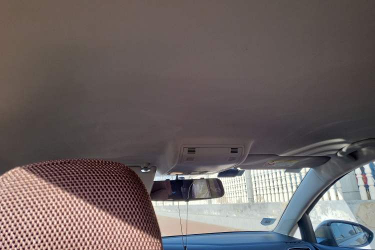 Used Volkswagen Golf 2018 1.6L Automatic Fashion Model