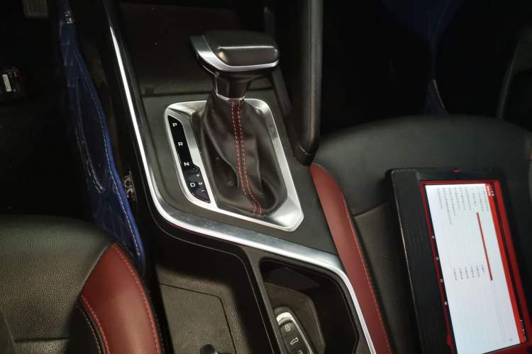 Used Geely Auto Vision X3 2021 PRO 1.5L CVT Deluxe Model
