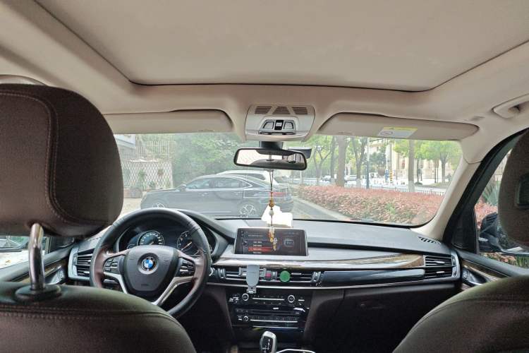 Used BMW X5 2017 xDrive28i