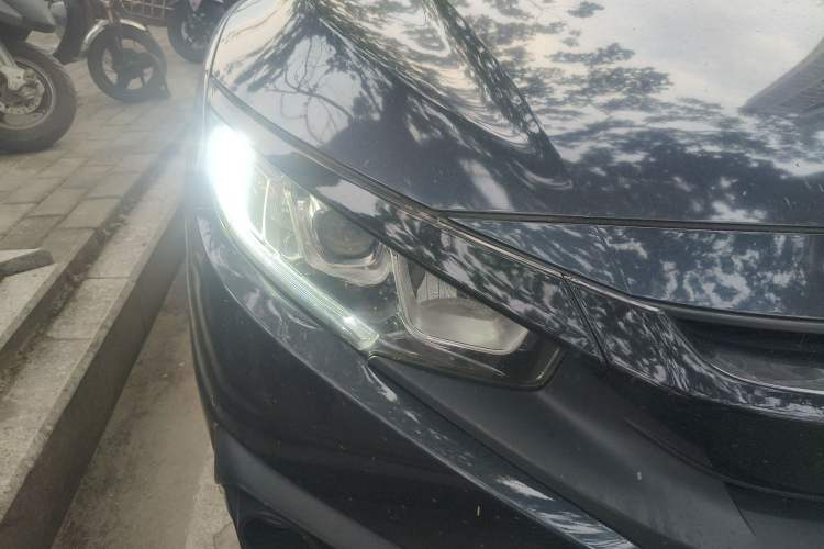 Used Honda Civic 2016 220TURBO CVT Luxury Edition