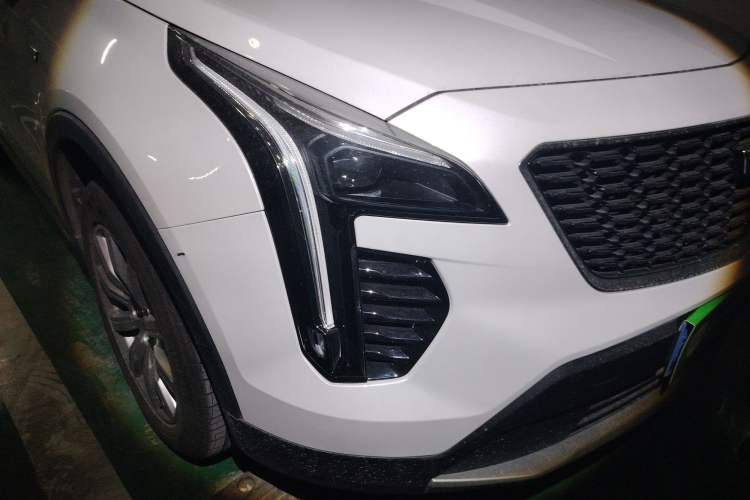 Used Cadillac XT4 2022 28T Two-Wheel Drive Prestige Version